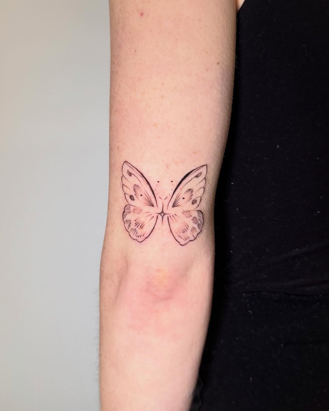 Tattoo by @ry.lynn.tattoos โ fine_line