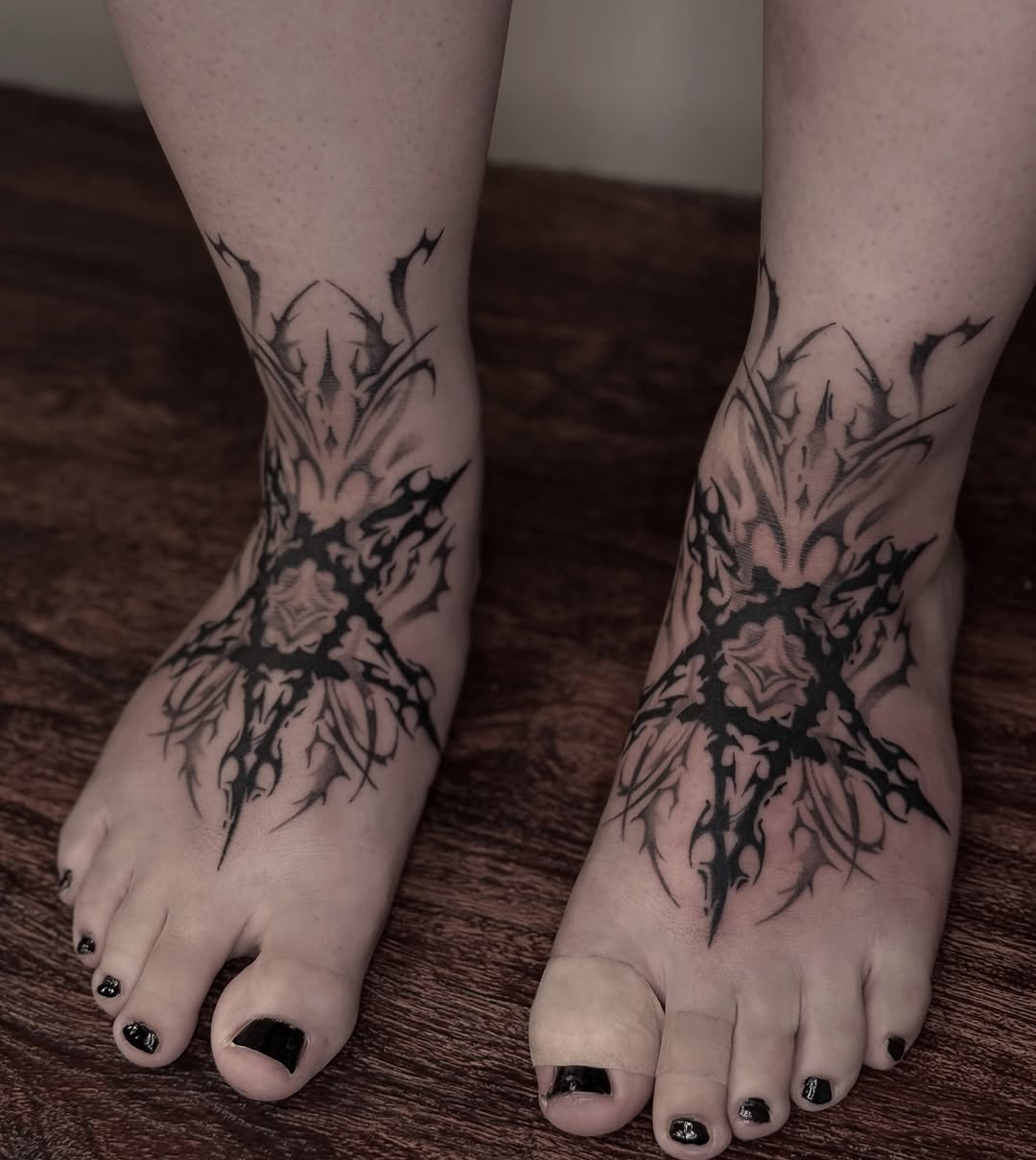 Tattoo by @naviiart — blackwork, ornamental