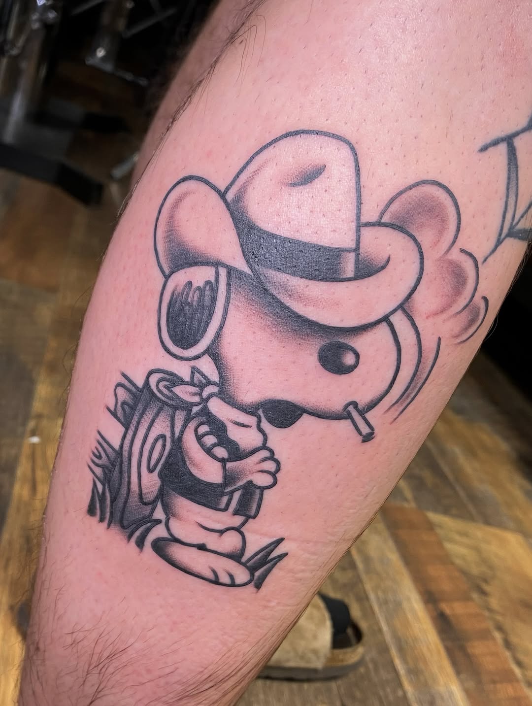 Tattoo by @sarahstabbies — new_school