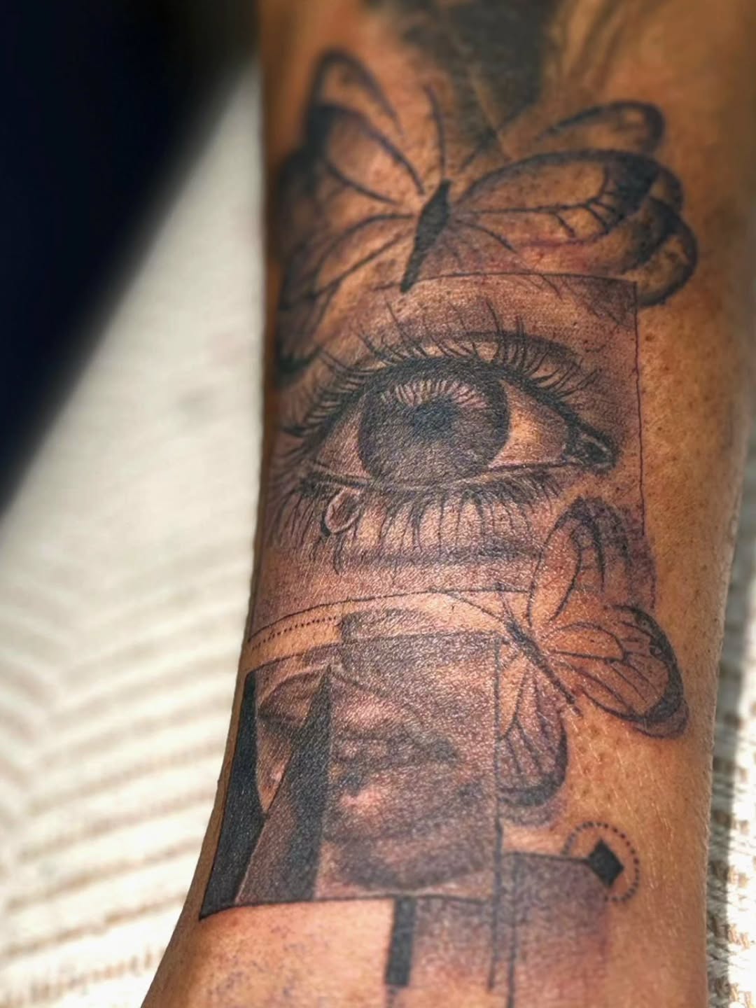 Tattoo by @soniajimenez_tattooo โ black_and_grey