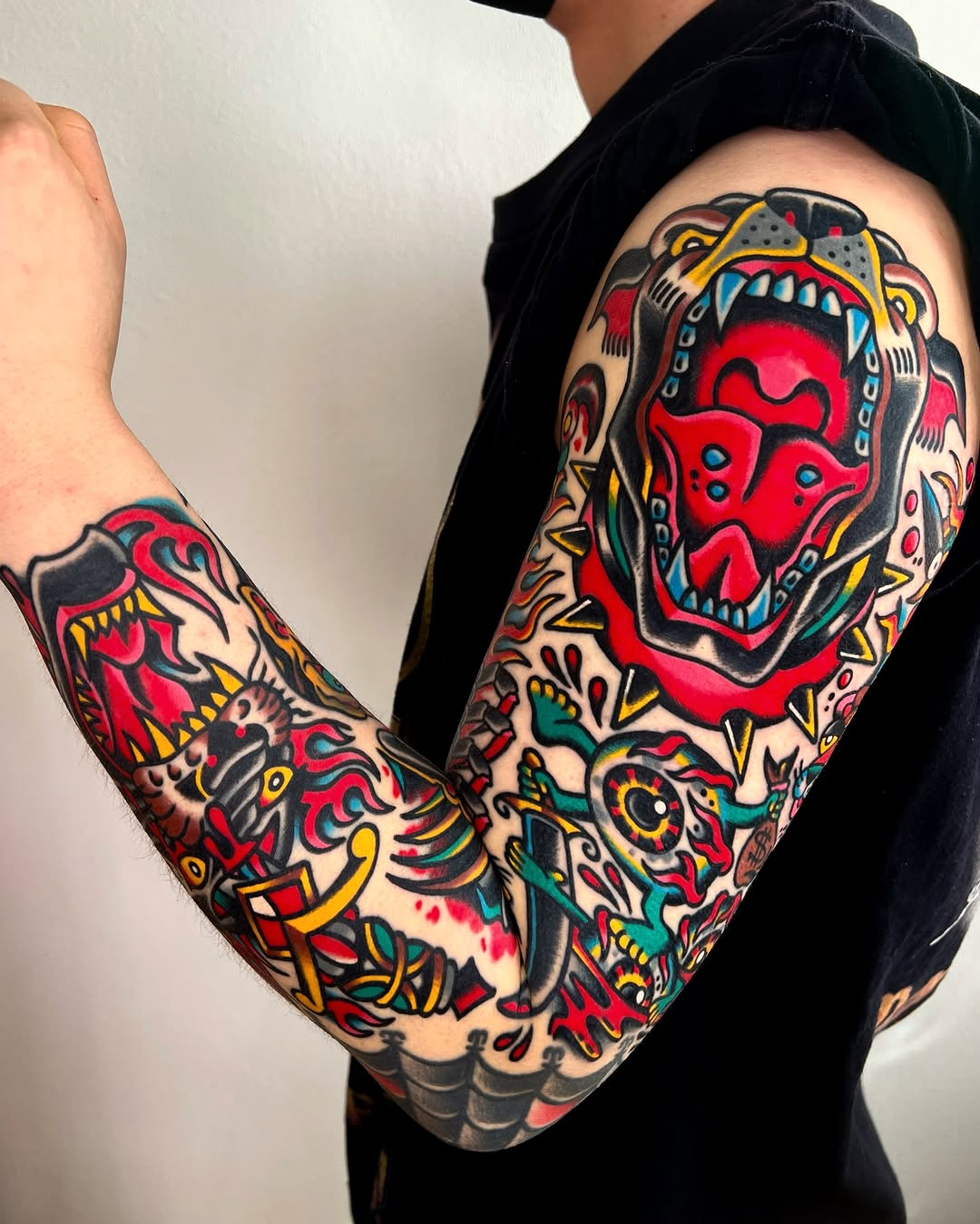Tattoo by @homoo_tattooer — american_traditional, neo_traditional