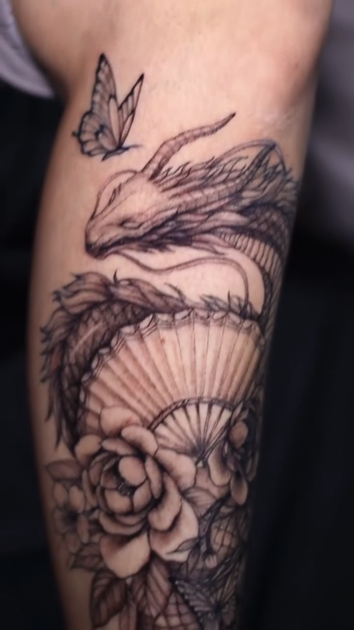 Tattoo by @sherllytattoos_ โ japanese_irezumi, black_and_grey