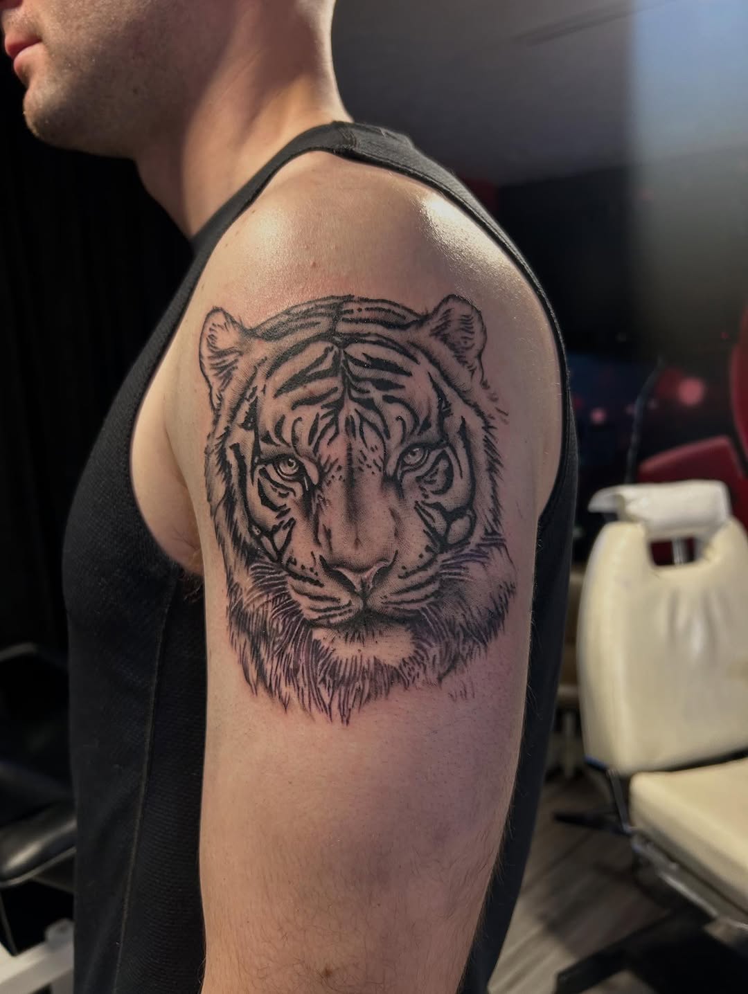 Tattoo by @emmysartemporium — realism, black_and_grey
