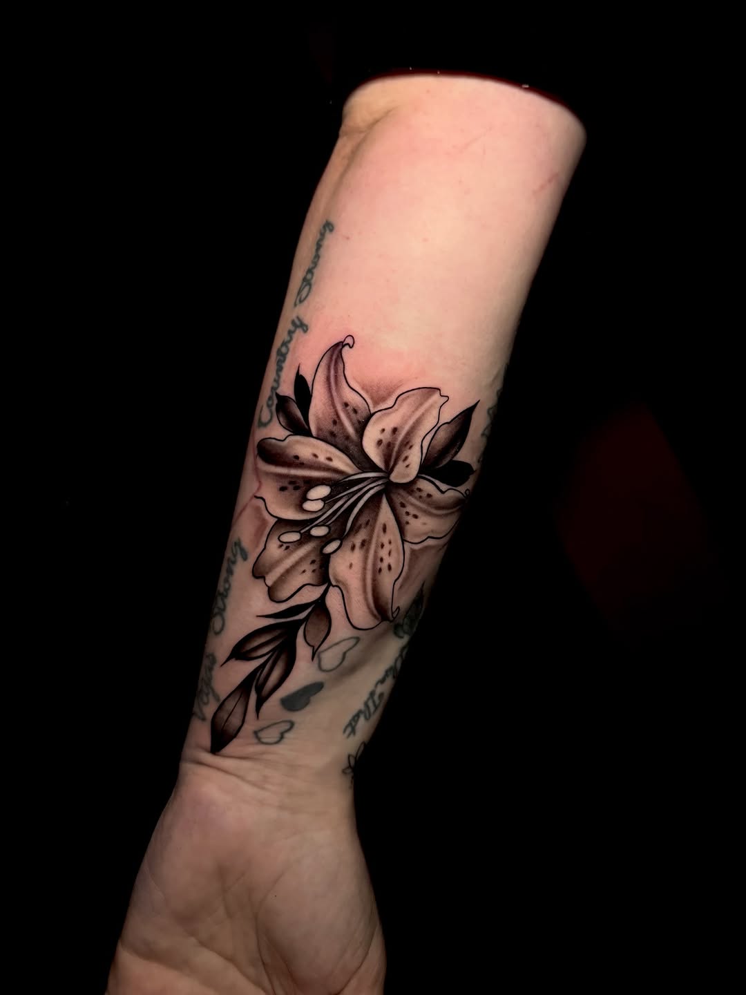 Tattoo by @rylandtattoos — black_and_grey