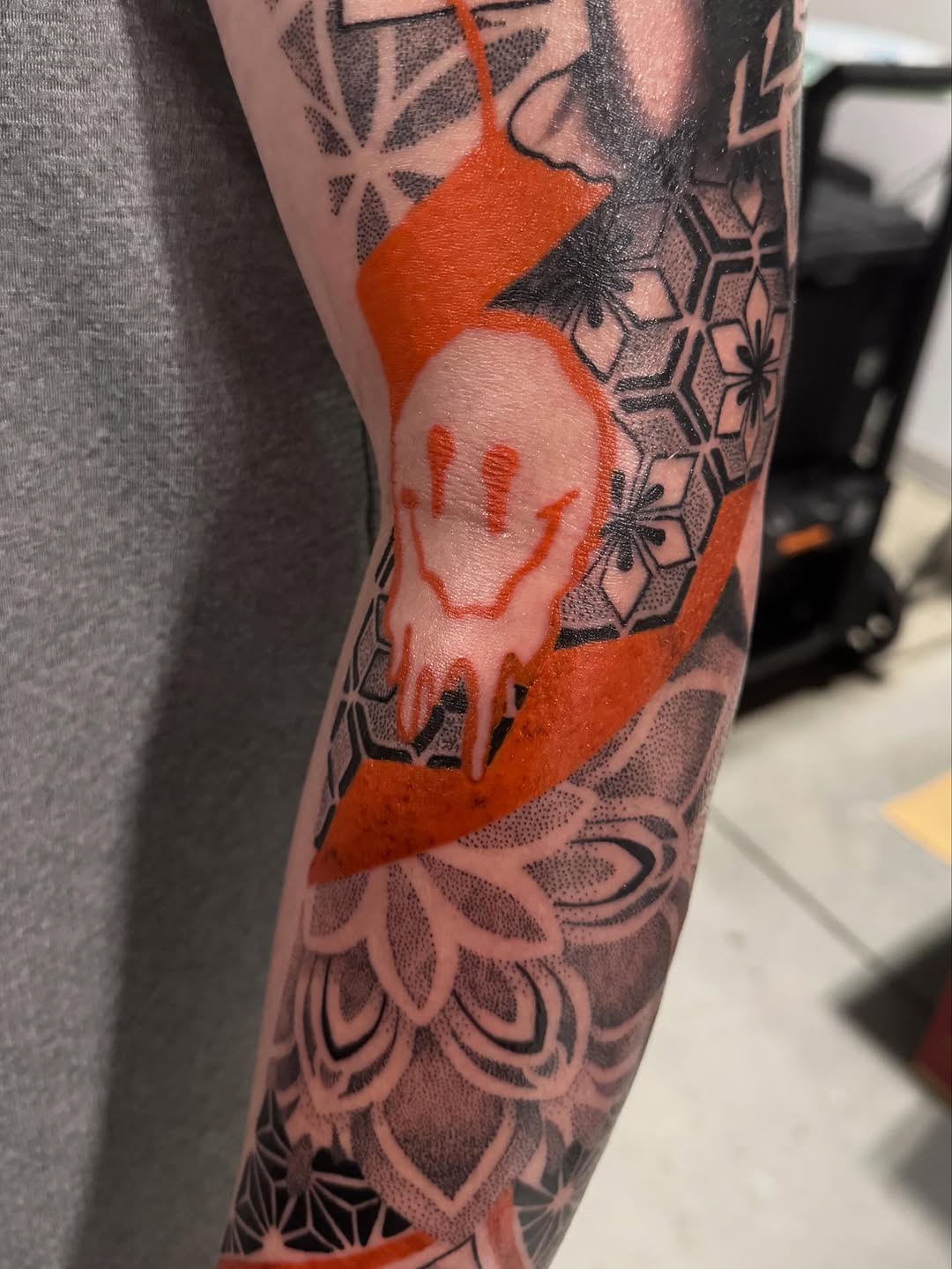 Tattoo by @brandi.dandy.tattoos β geometric