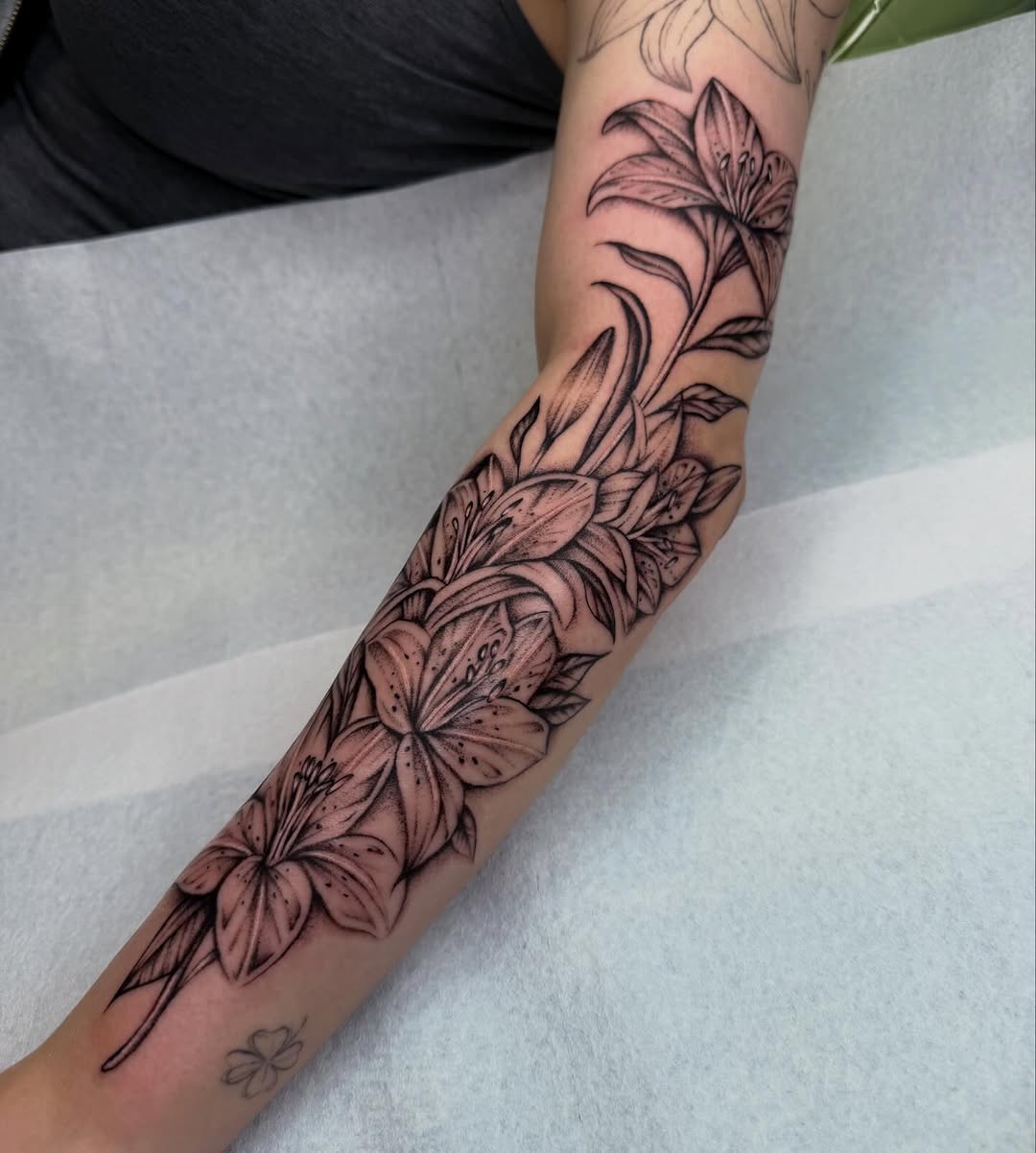 Tattoo by @nadiacallahan โ illustrative, black_and_grey