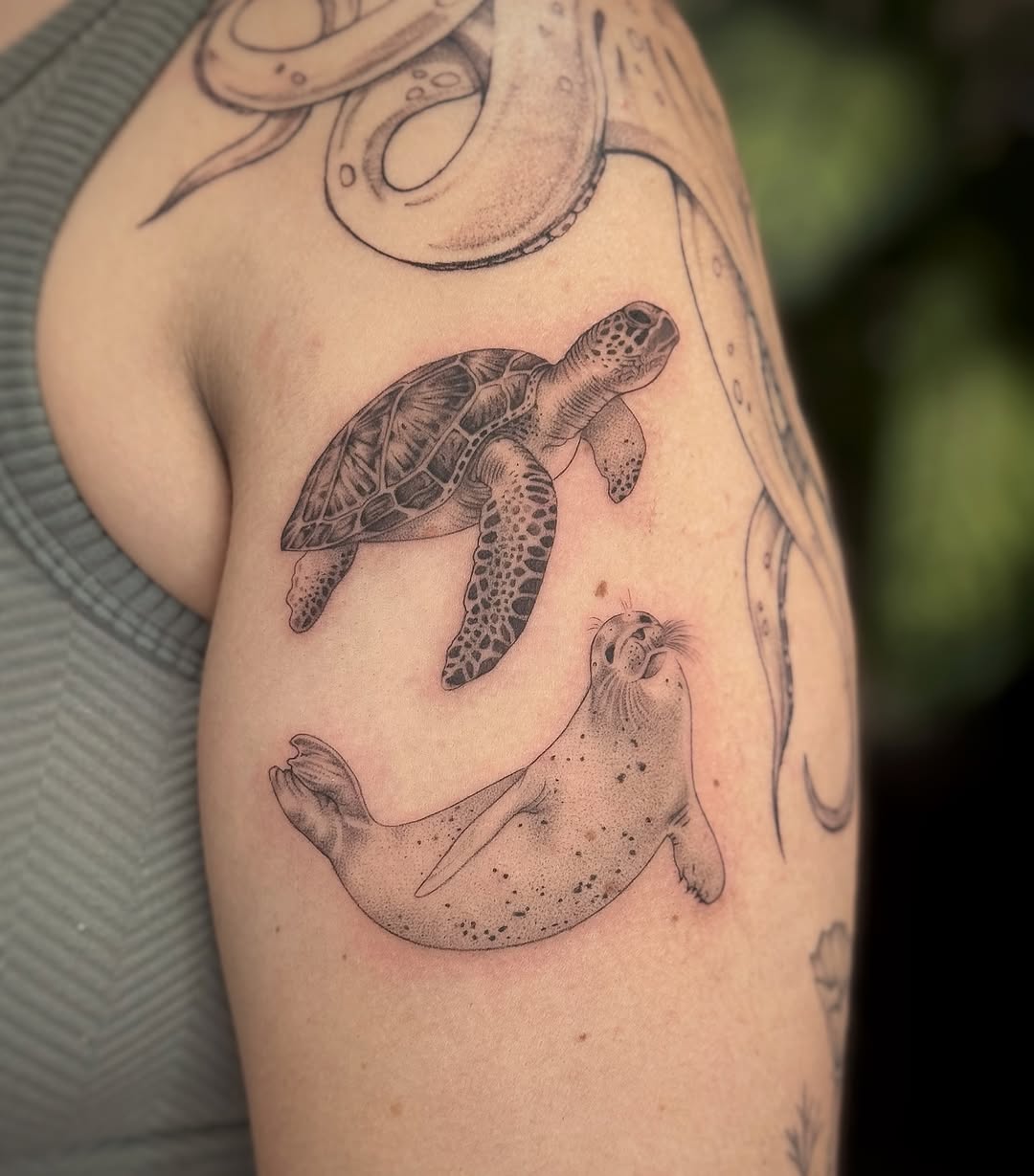 Tattoo by @whiskietattoos โ realism, dotwork
