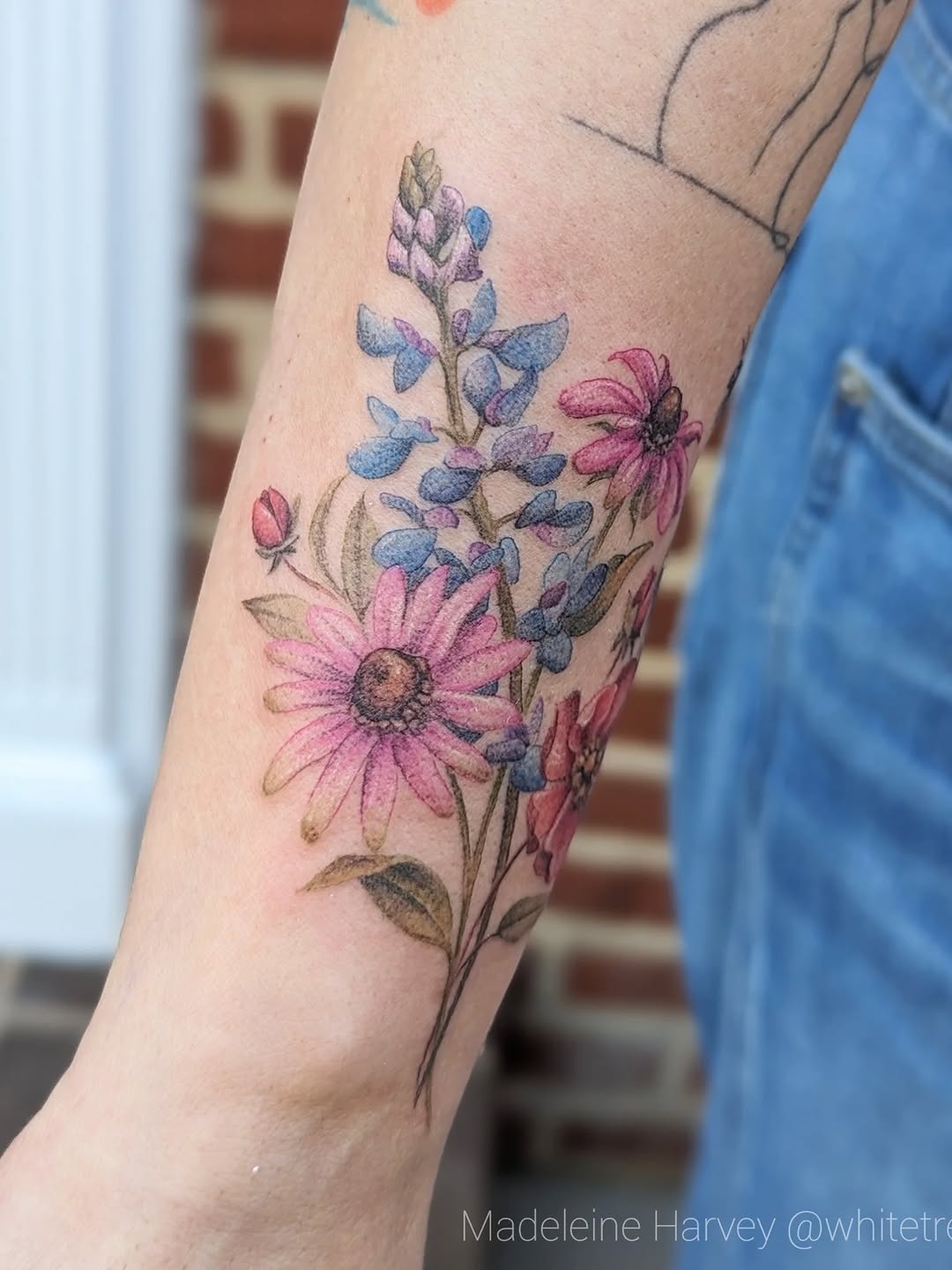Tattoo by @whitetreetattoo — illustrative, watercolor