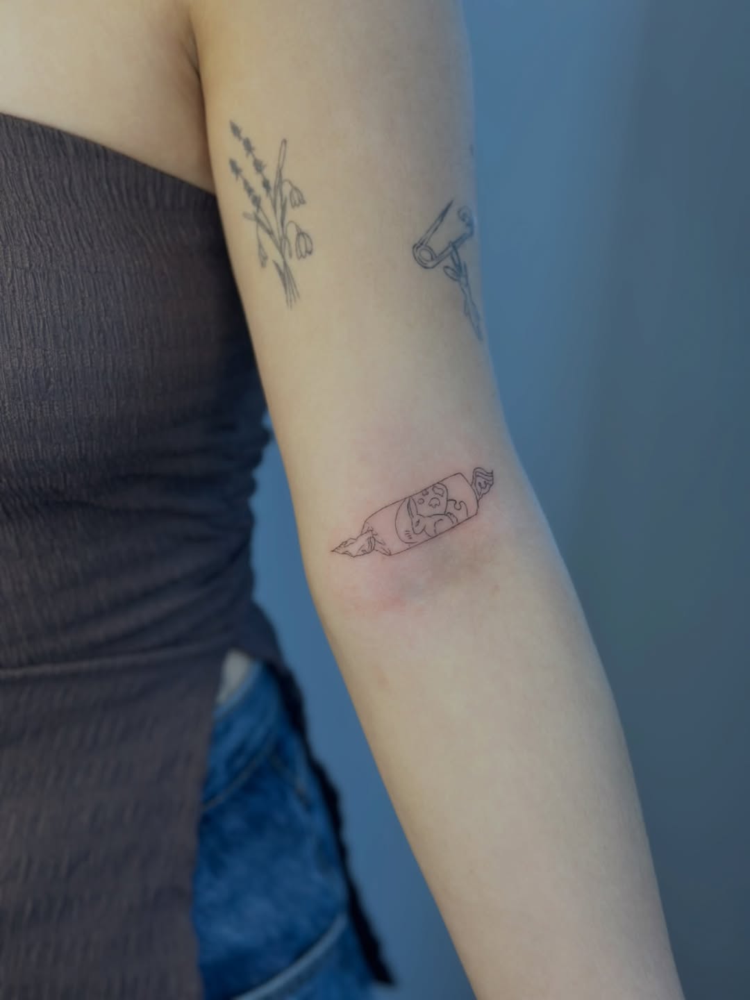 Tattoo by @cherryy.tattooist — fine_line, minimalist