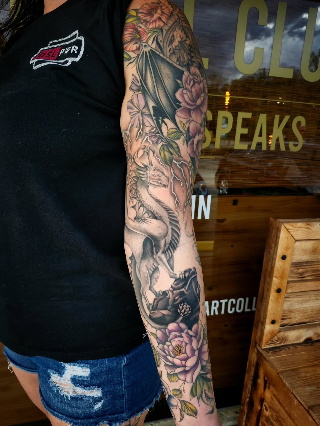 Tattoo by @kz.tattoos — realism, illustrative
