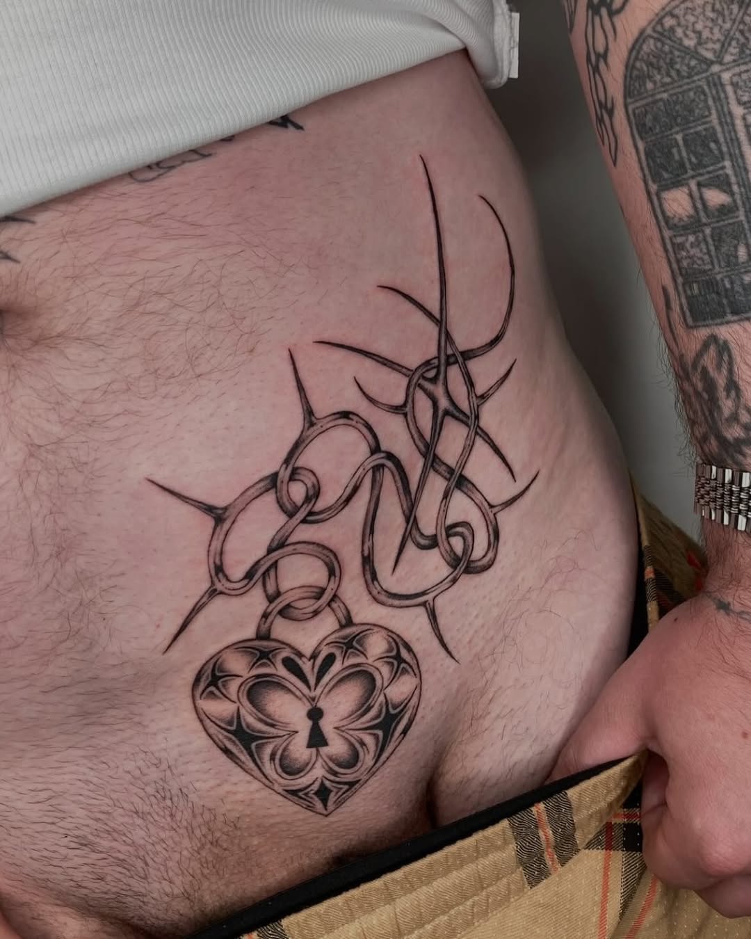 Tattoo by @sess_world β blackwork, illustrative