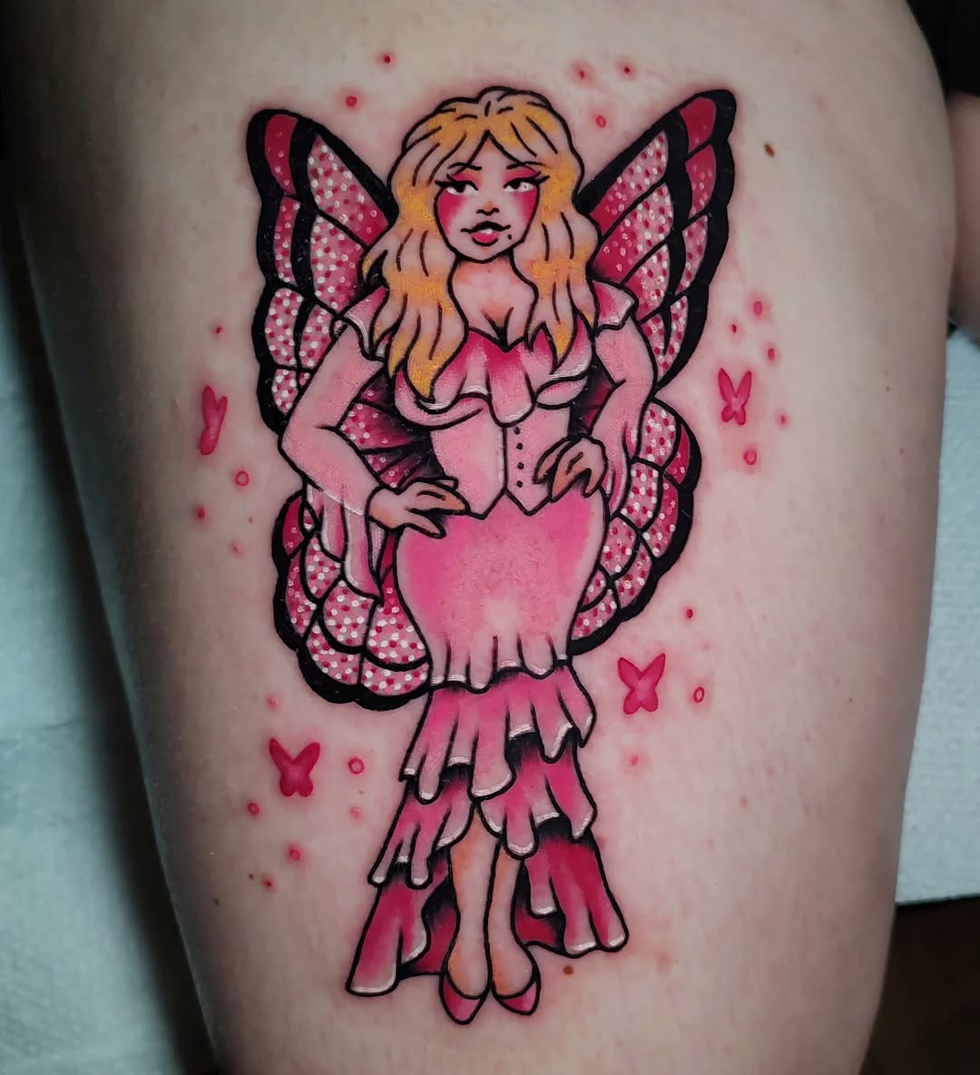 Tattoo by @hopelesstattoos β american_traditional, neo_traditional