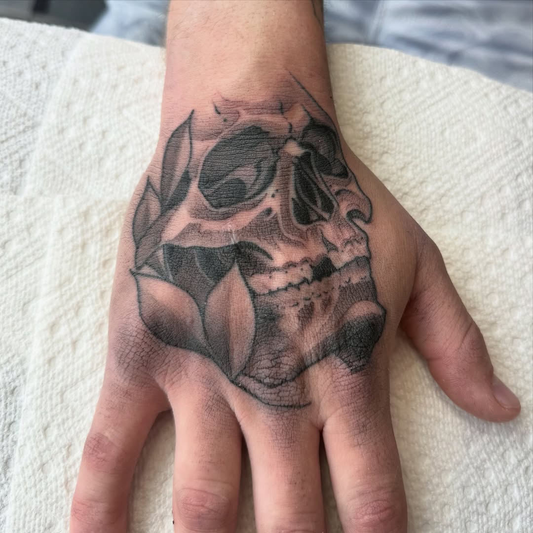 Tattoo by @artisticminded — black_and_grey, illustrative