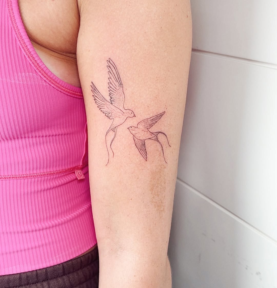 Tattoo by @chloerenee.ink — fine_line