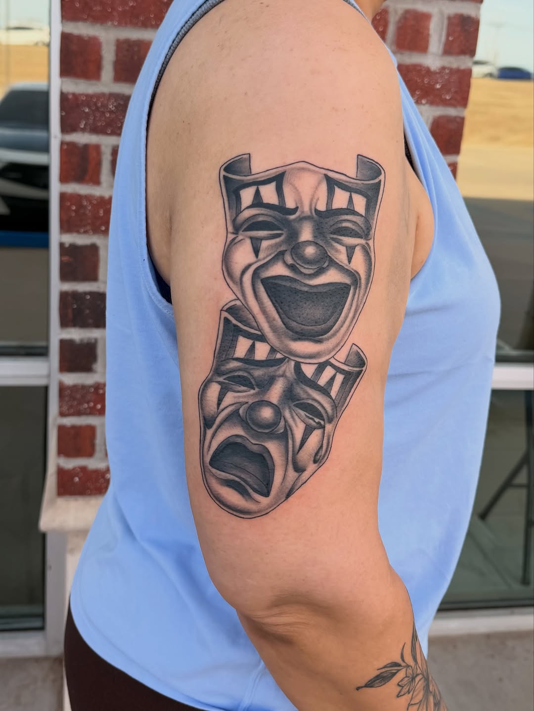 Tattoo by @lexiodam_tattoos — black_and_grey, illustrative