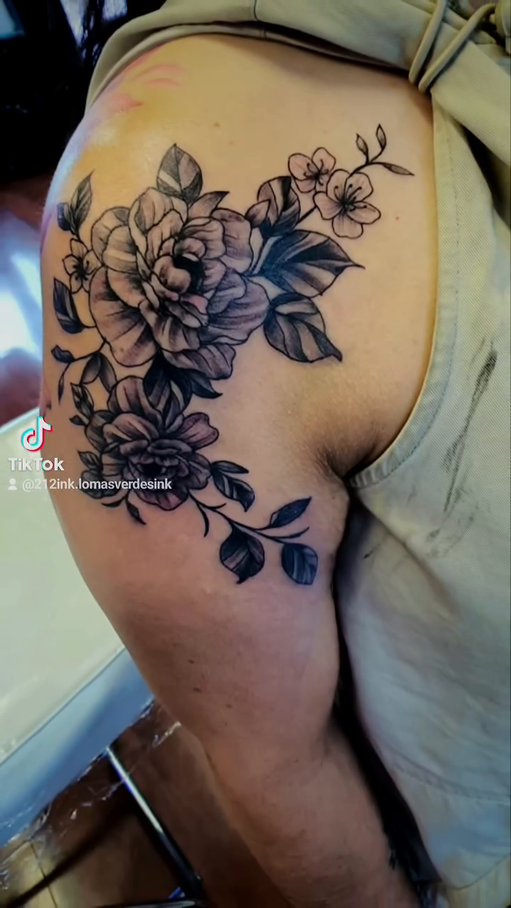 Tattoo by @bettoink — black_and_grey, realism