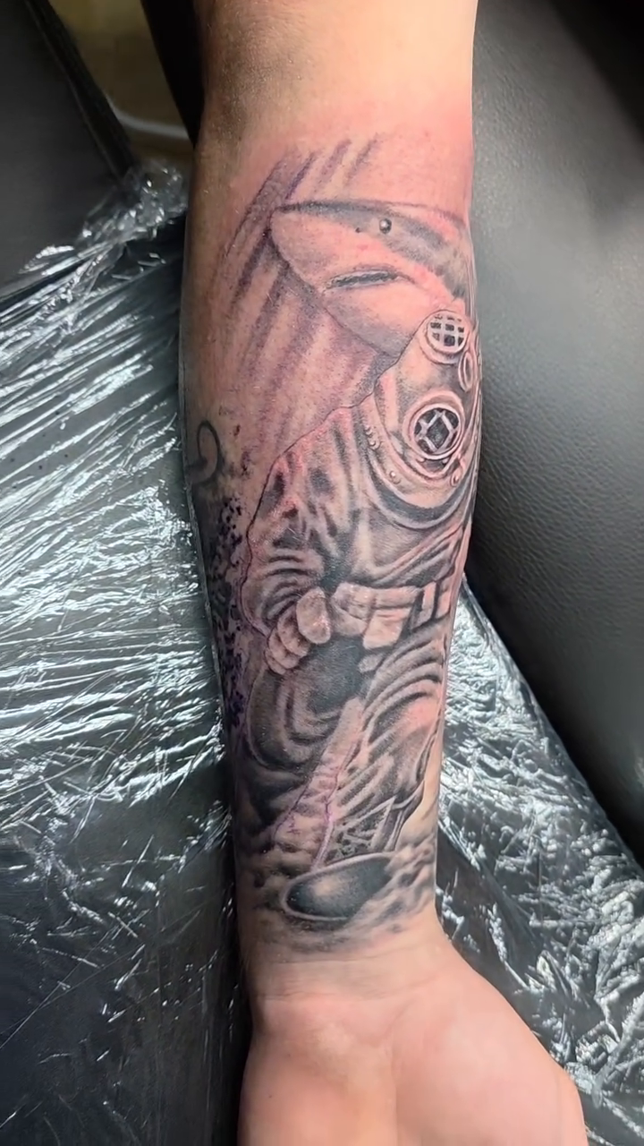 Tattoo by @juniorinkslinger — realism, black_and_grey