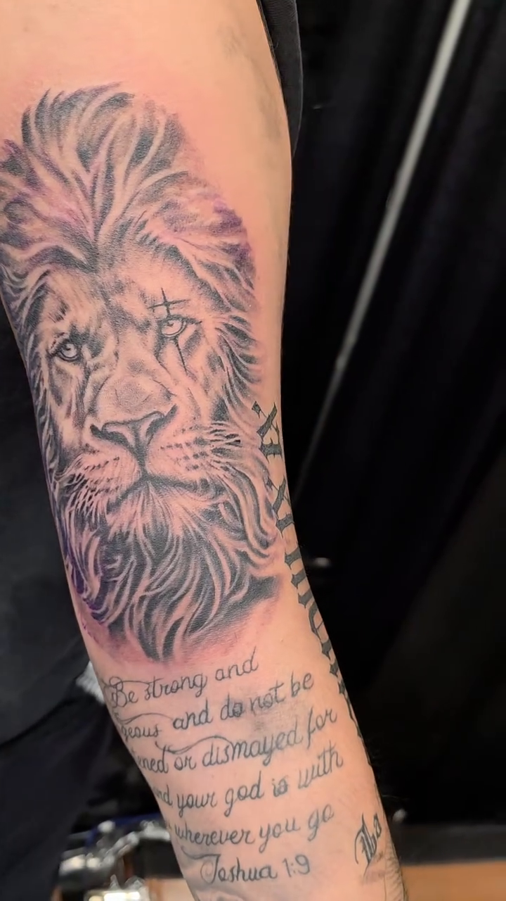 Tattoo by @juniorinkslinger — realism, black_and_grey