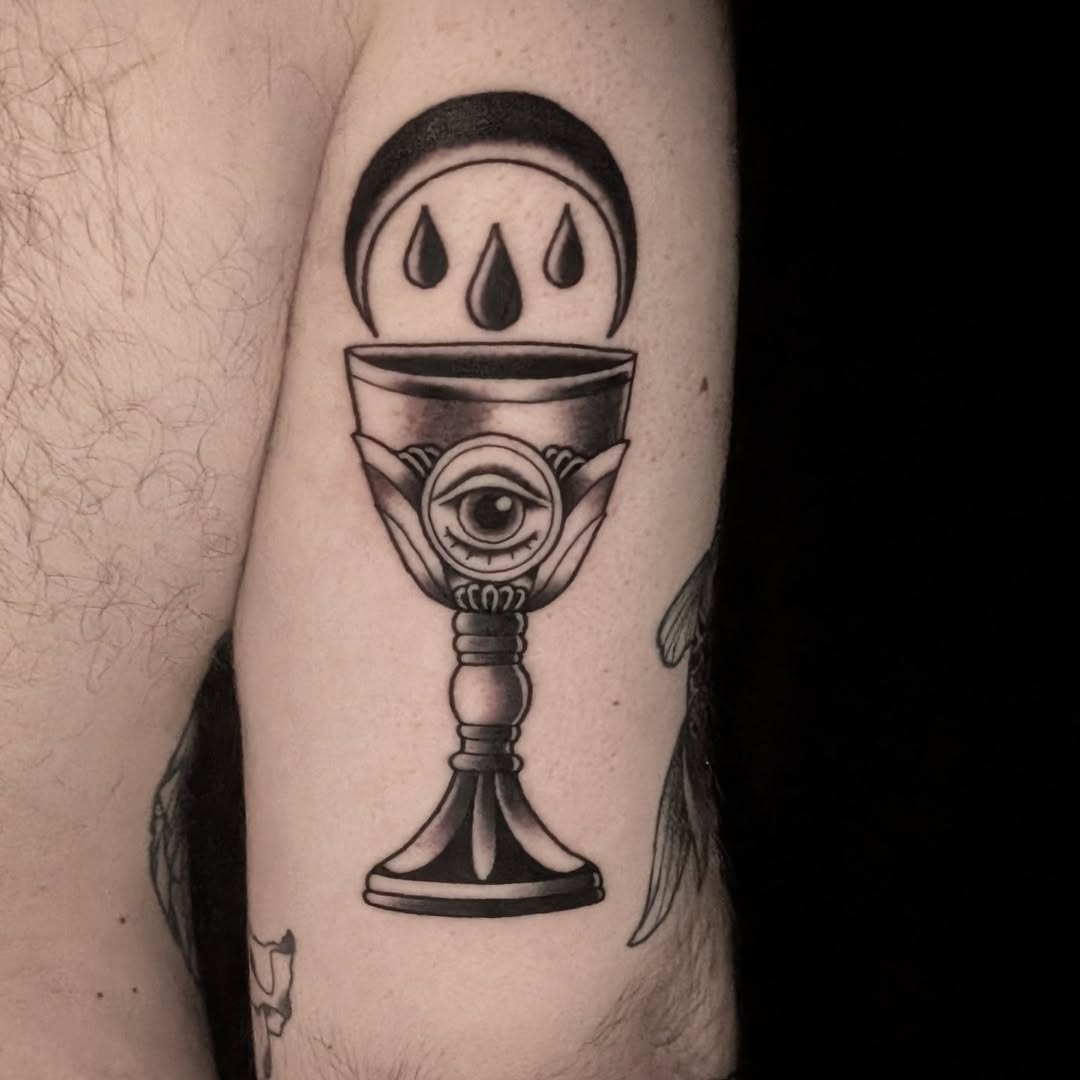 Tattoo by @estcoast โ black_and_grey, ornamental