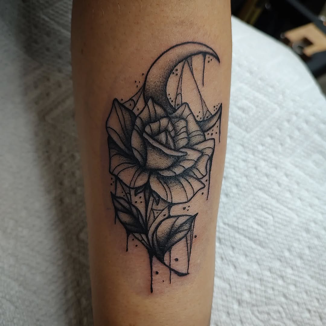 Tattoo by @karat_curations β black_and_grey, fine_line