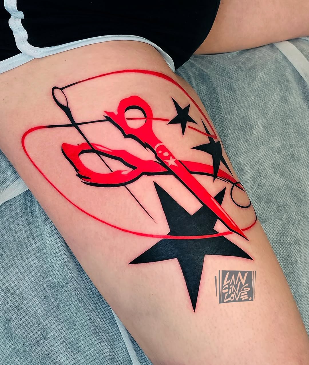 Tattoo by @lancinglove — new_school