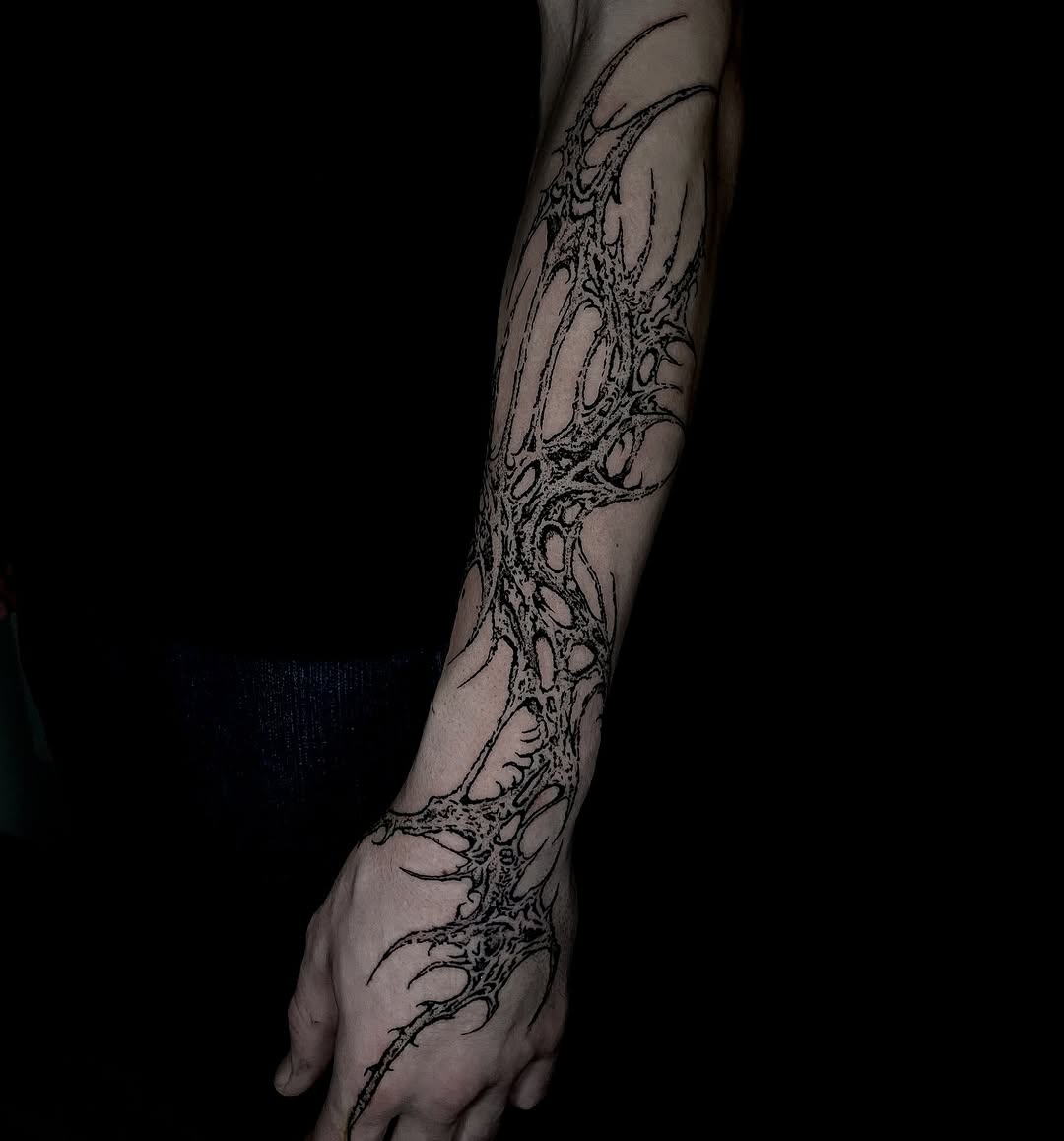 Tattoo by @blackworkbenz — blackwork, ornamental