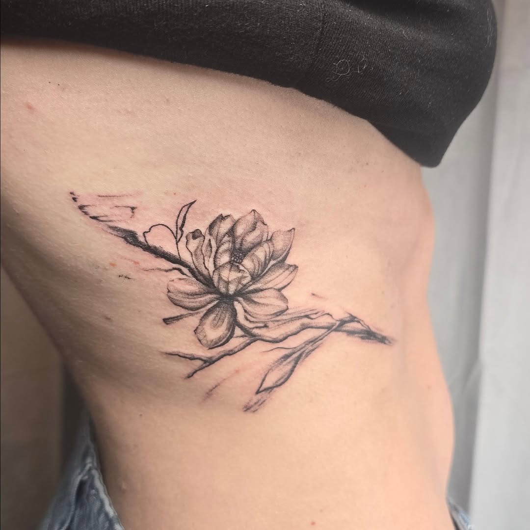 Tattoo by @danielbi.tattooart — black_and_grey, fine_line