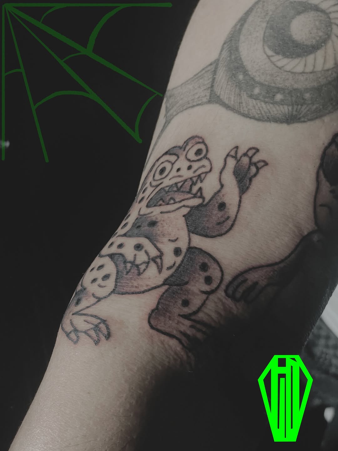 Tattoo by @terrordimensional — american_traditional