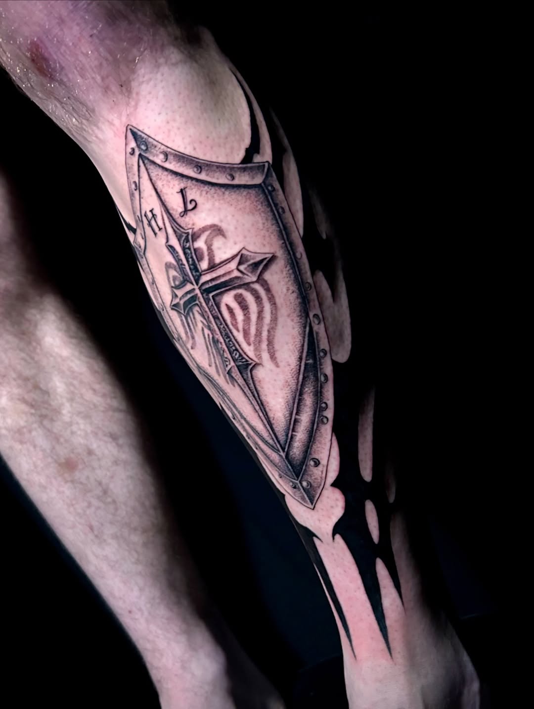 Tattoo by @brud.tattoo β black_and_grey, realism