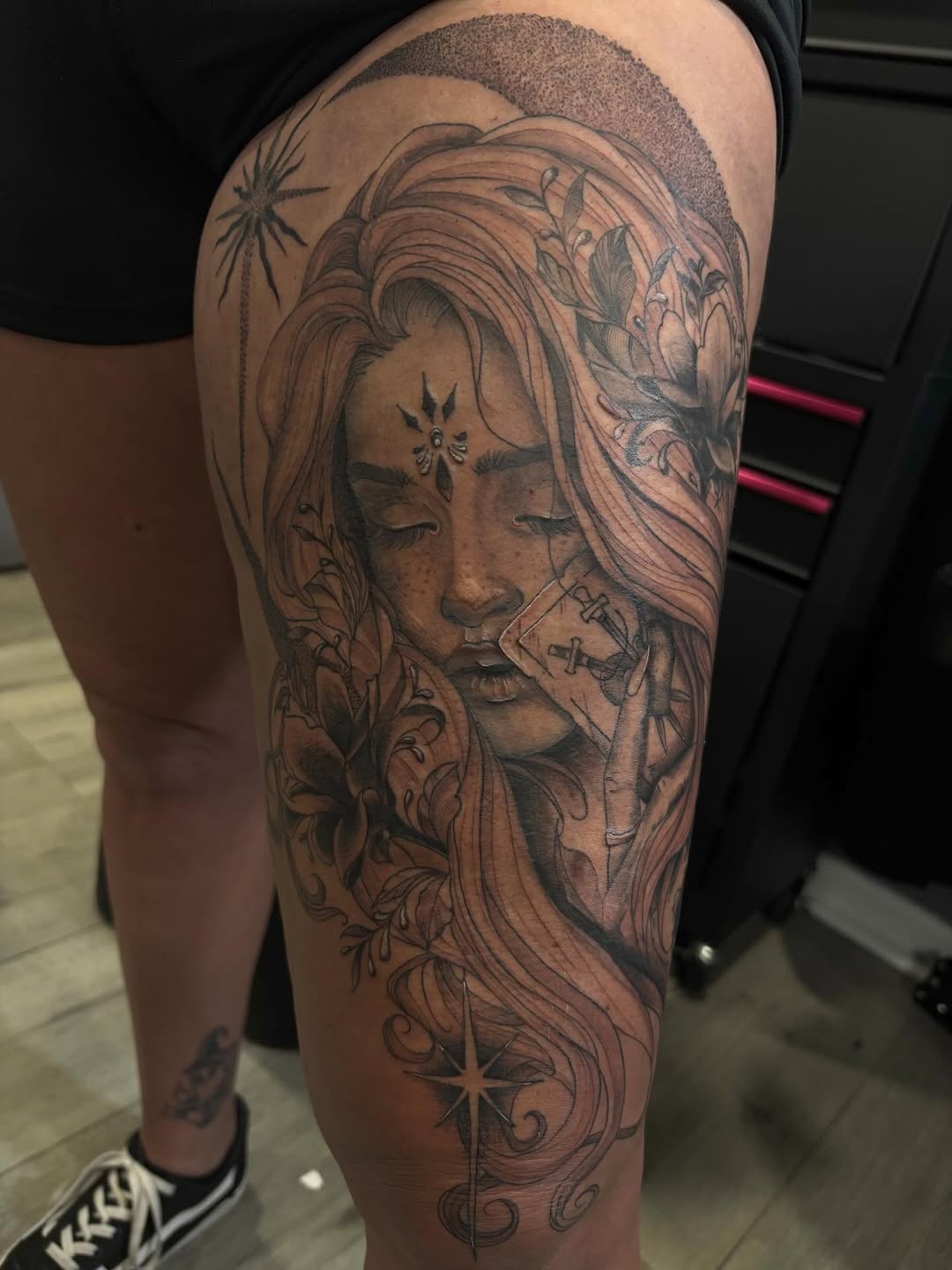 Tattoo by @_stabbygabby โ black_and_grey, realism