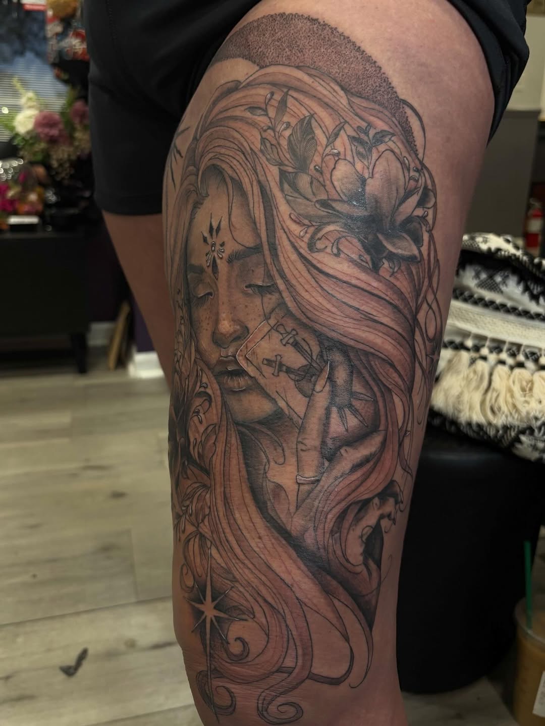 Tattoo by @_stabbygabby โ black_and_grey, realism