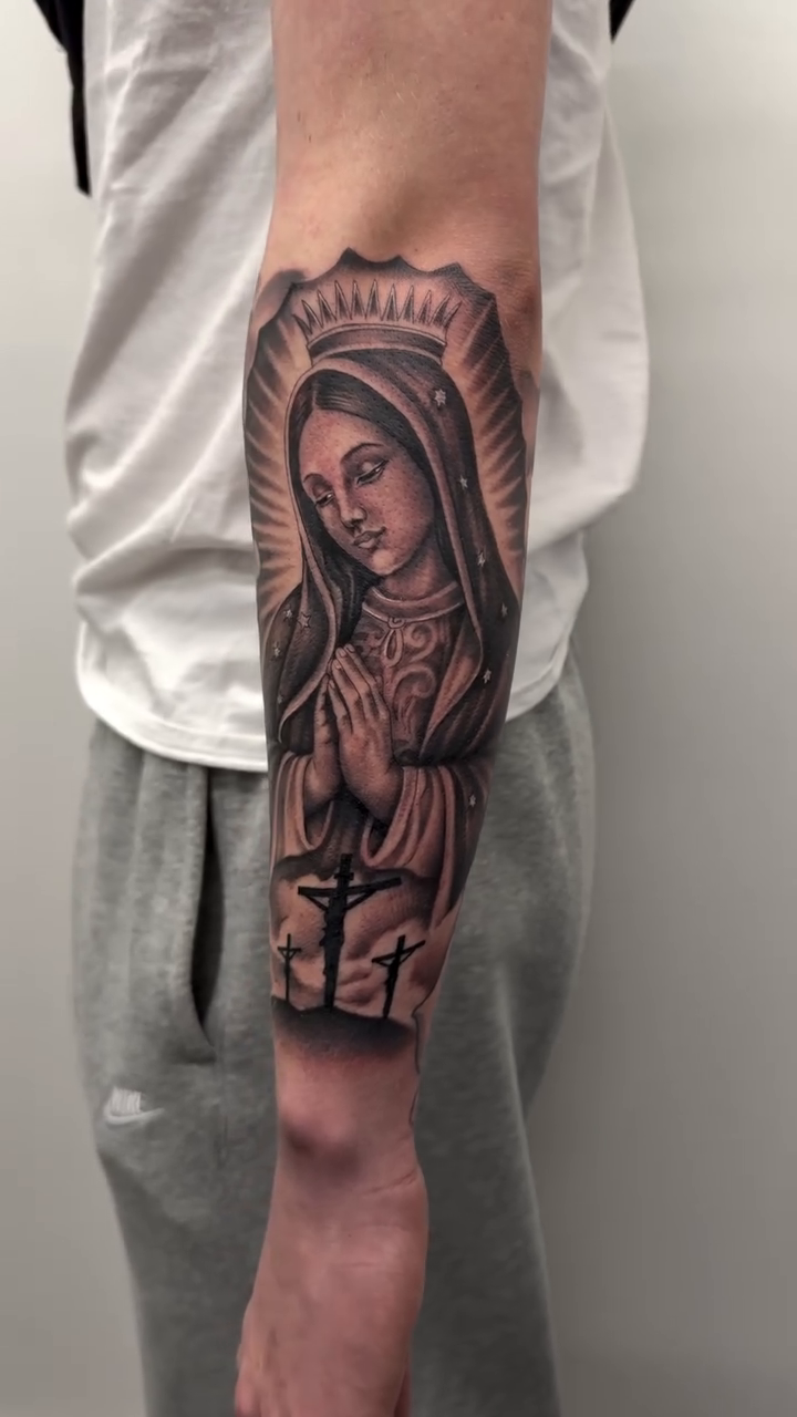 Tattoo by @nuneztattedme — black_and_grey, chicano