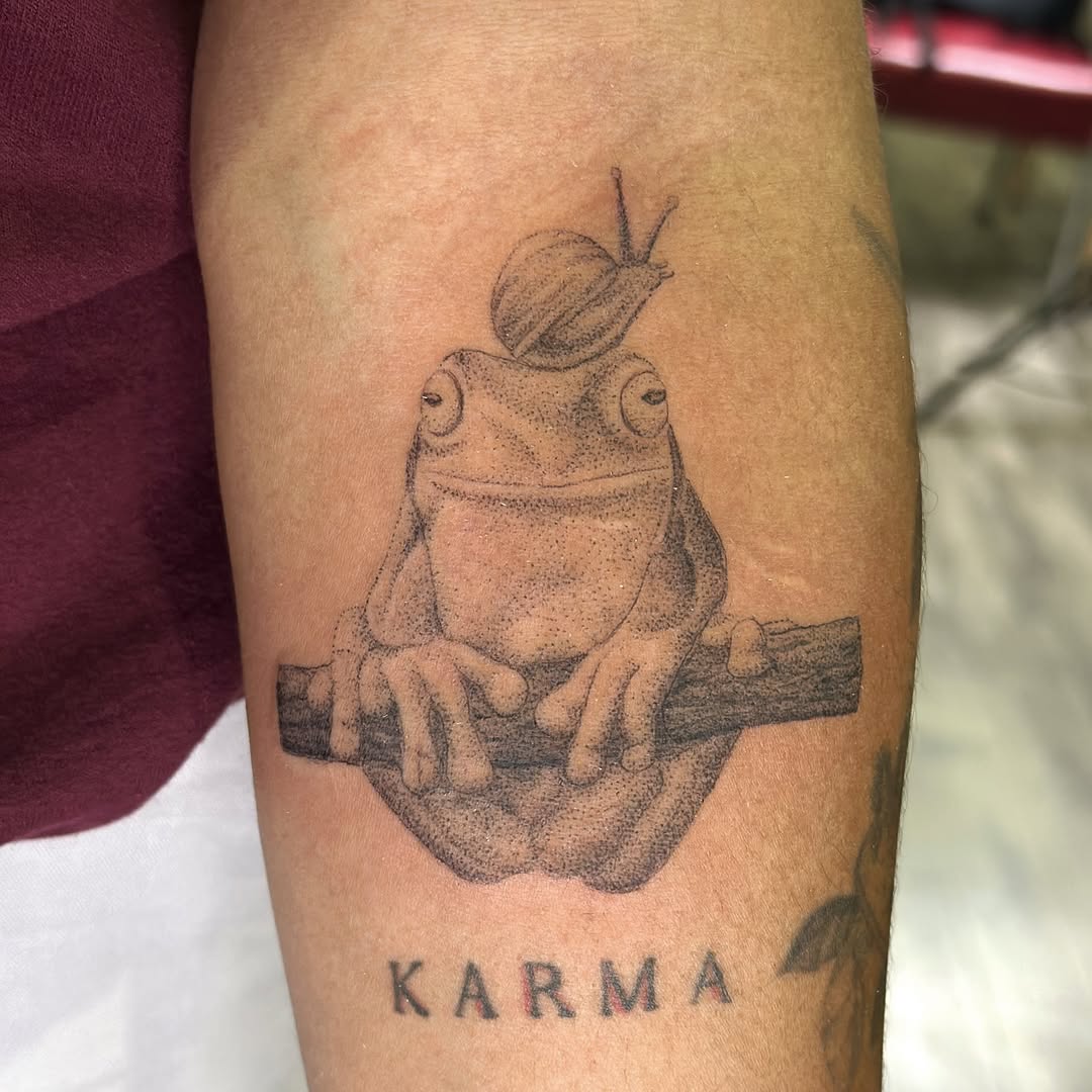 Tattoo by @khk.ttt — dotwork, black_and_grey