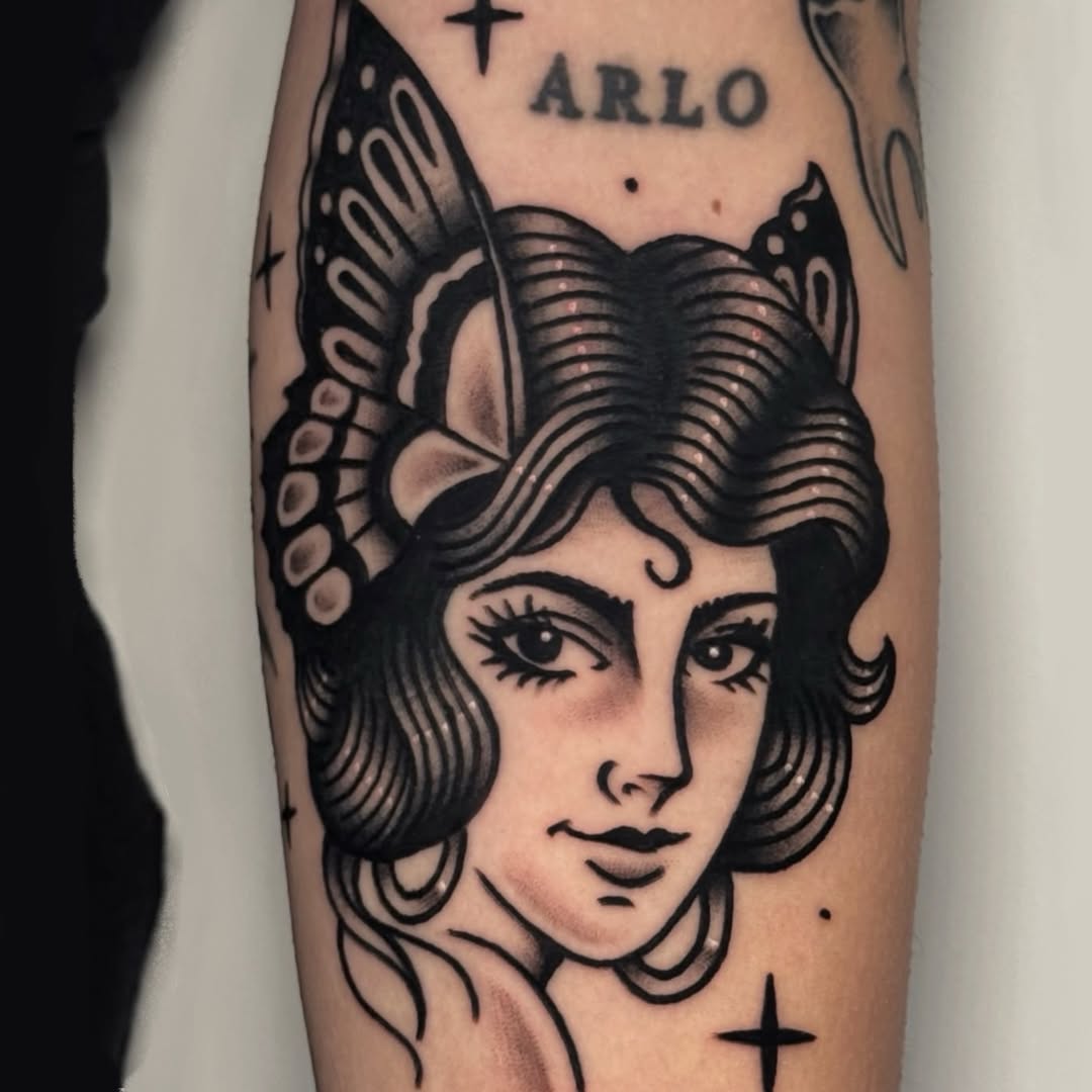 Tattoo by @eb.ink_ โ american_traditional, illustrative