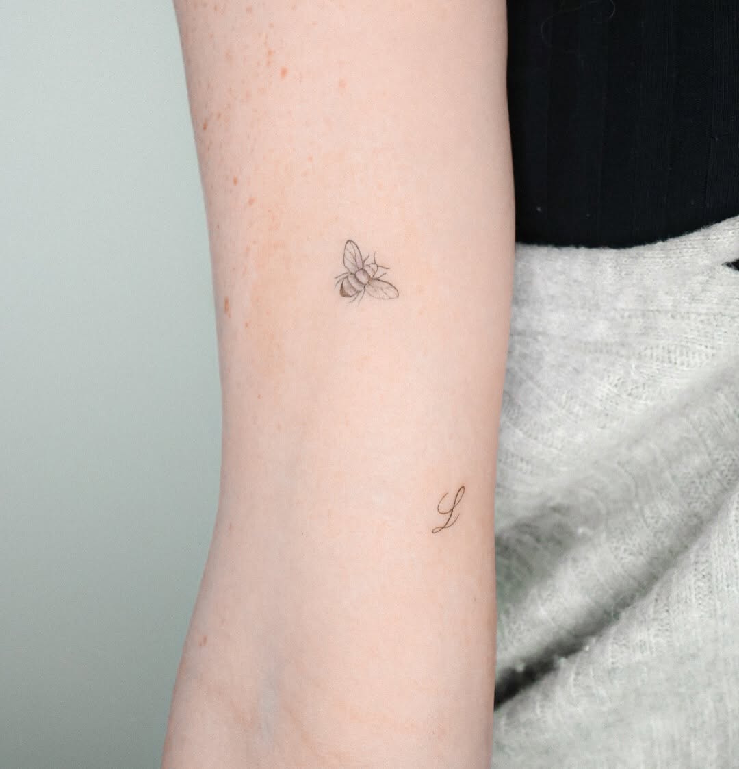 Tattoo by @cornu.tattoos β fine_line, minimalist
