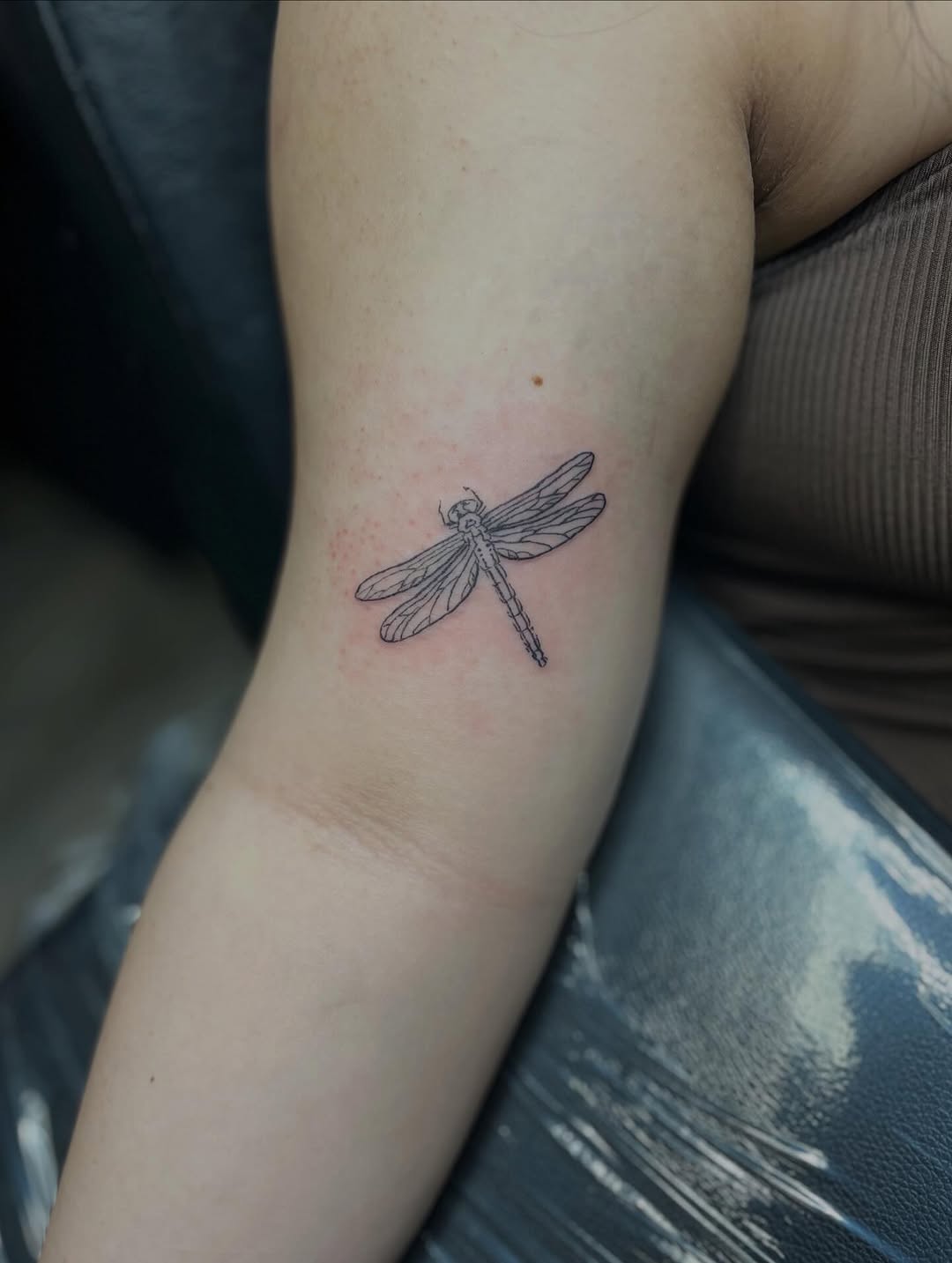 Tattoo by @laceyink_ — fine_line