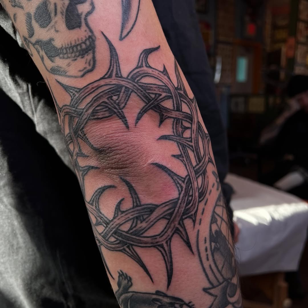 Tattoo by @emilymiljatattoos — blackwork, black_and_grey