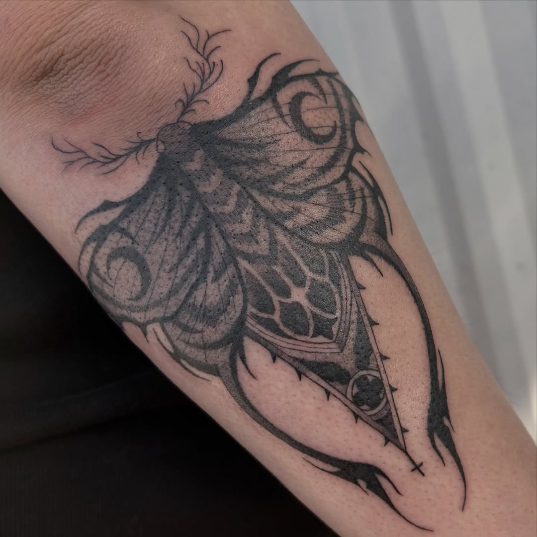 Tattoo by @katstattooth β blackwork, ornamental