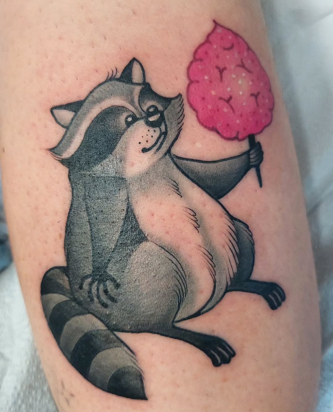 Tattoo by @daniwilsonart โ new_school