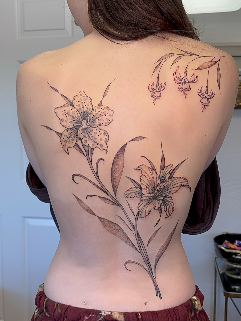 Tattoo by @bboujeeink2 — fine_line, dotwork