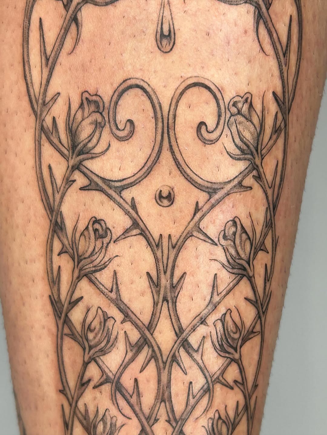 Tattoo by @late_bloom3r โ black_and_grey, ornamental