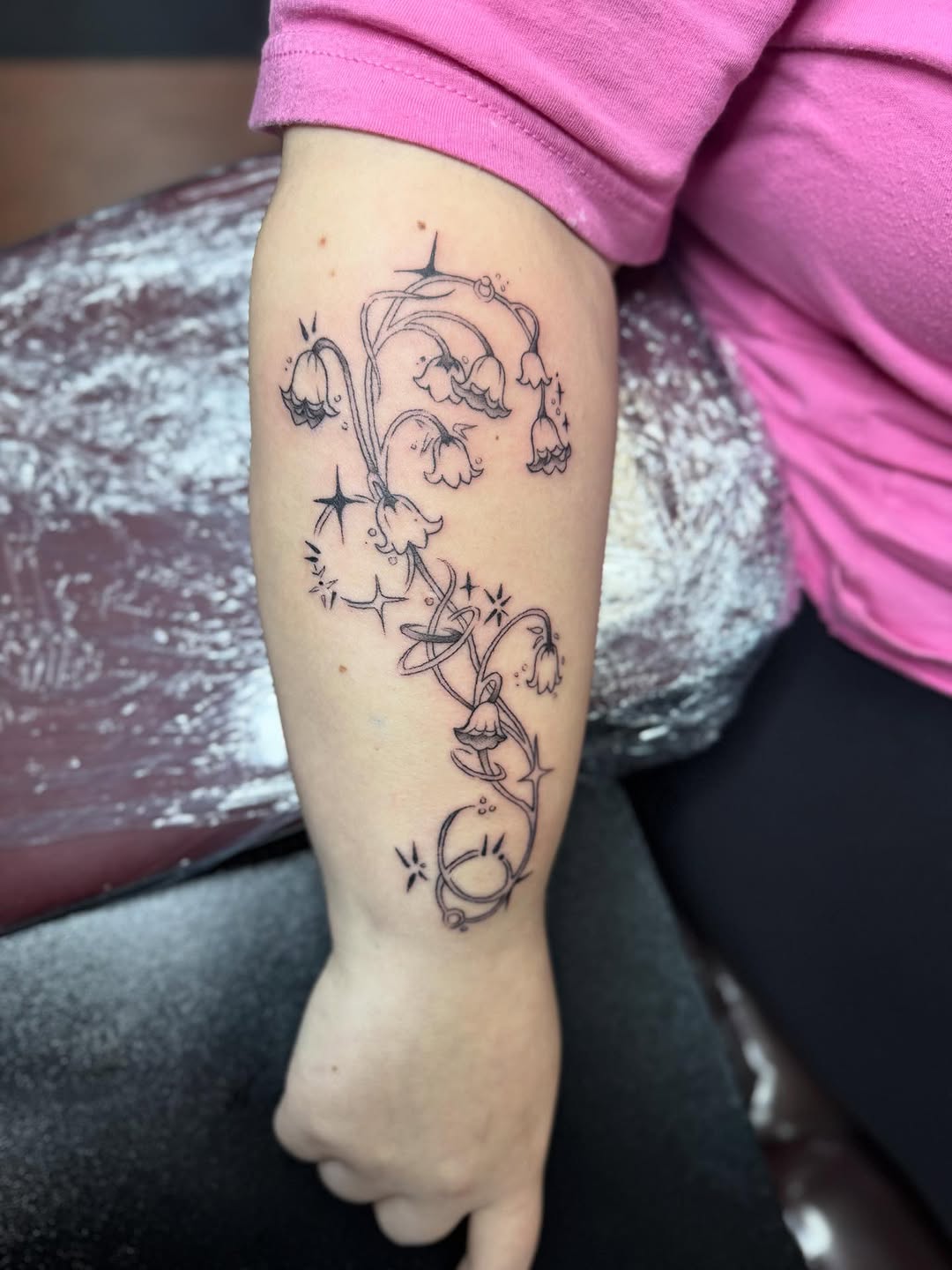 Tattoo by @mcurac.ink — fine_line, illustrative
