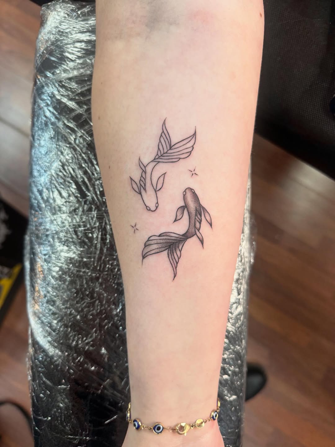 Tattoo by @mcurac.ink — fine_line, minimalist