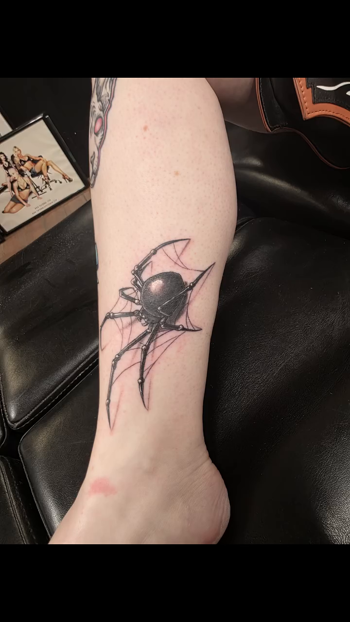 Tattoo by @tattoofkr — blackwork, illustrative