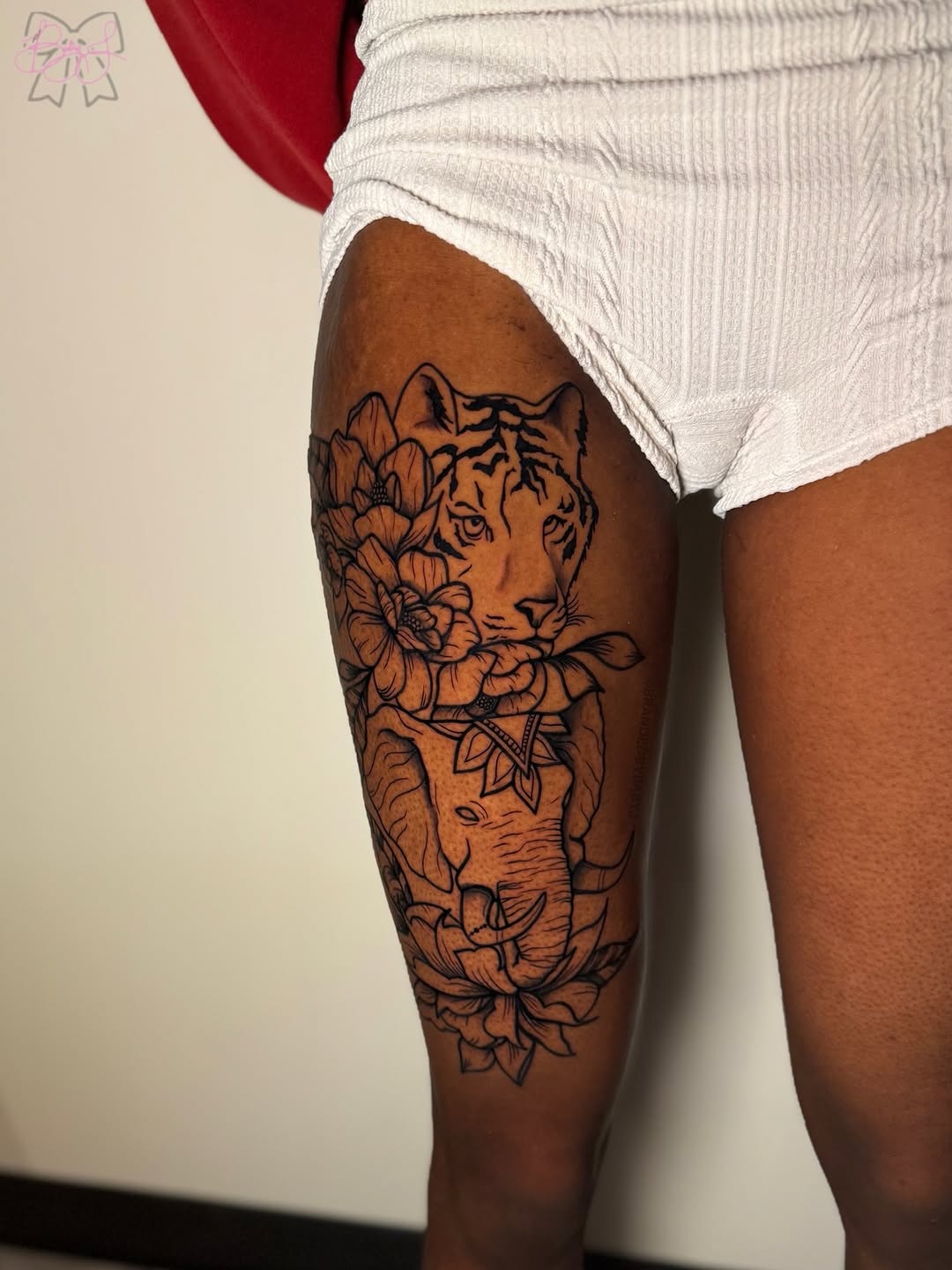 Tattoo by @brandedbybabyj β blackwork