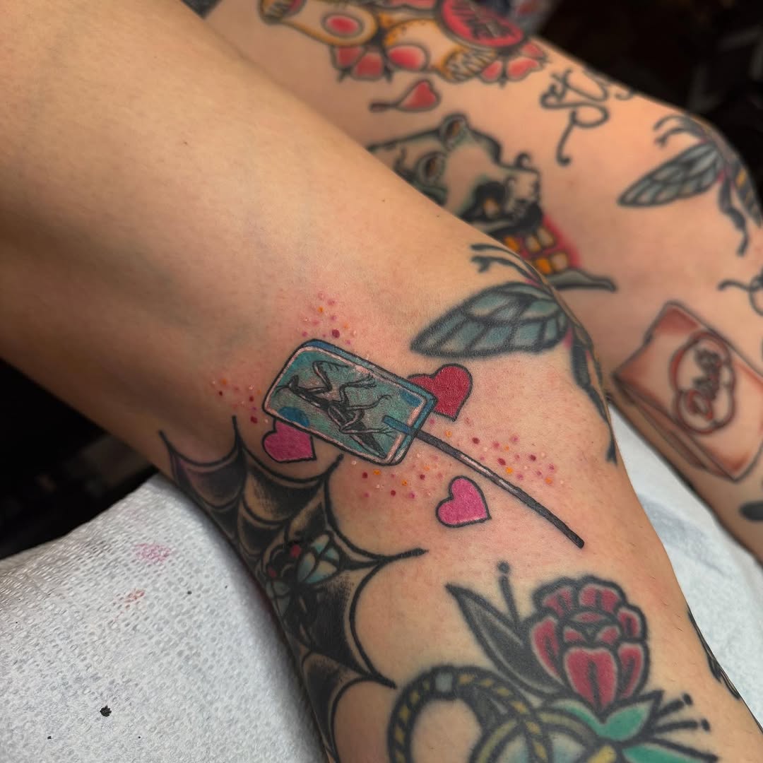 Tattoo by @jacieleetattoo โ american_traditional