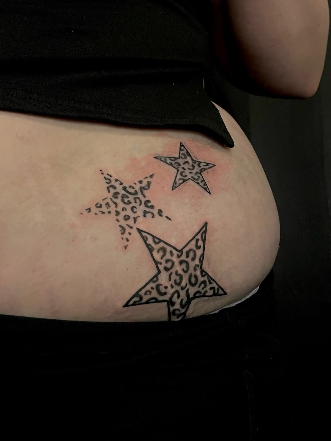 Tattoo by @dysembodiment — black_and_grey