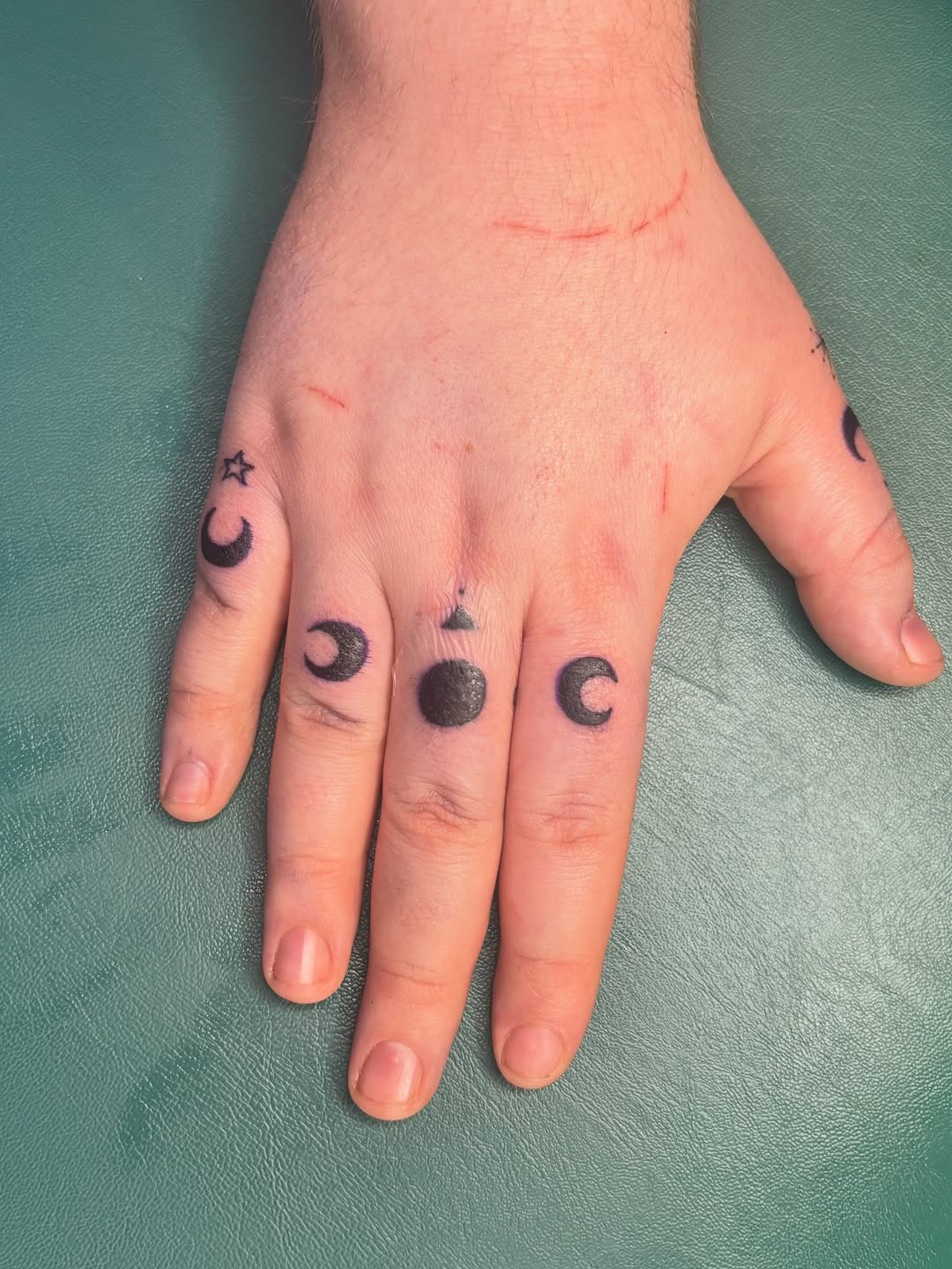 Tattoo by @sterstraal β fine_line, black_and_grey
