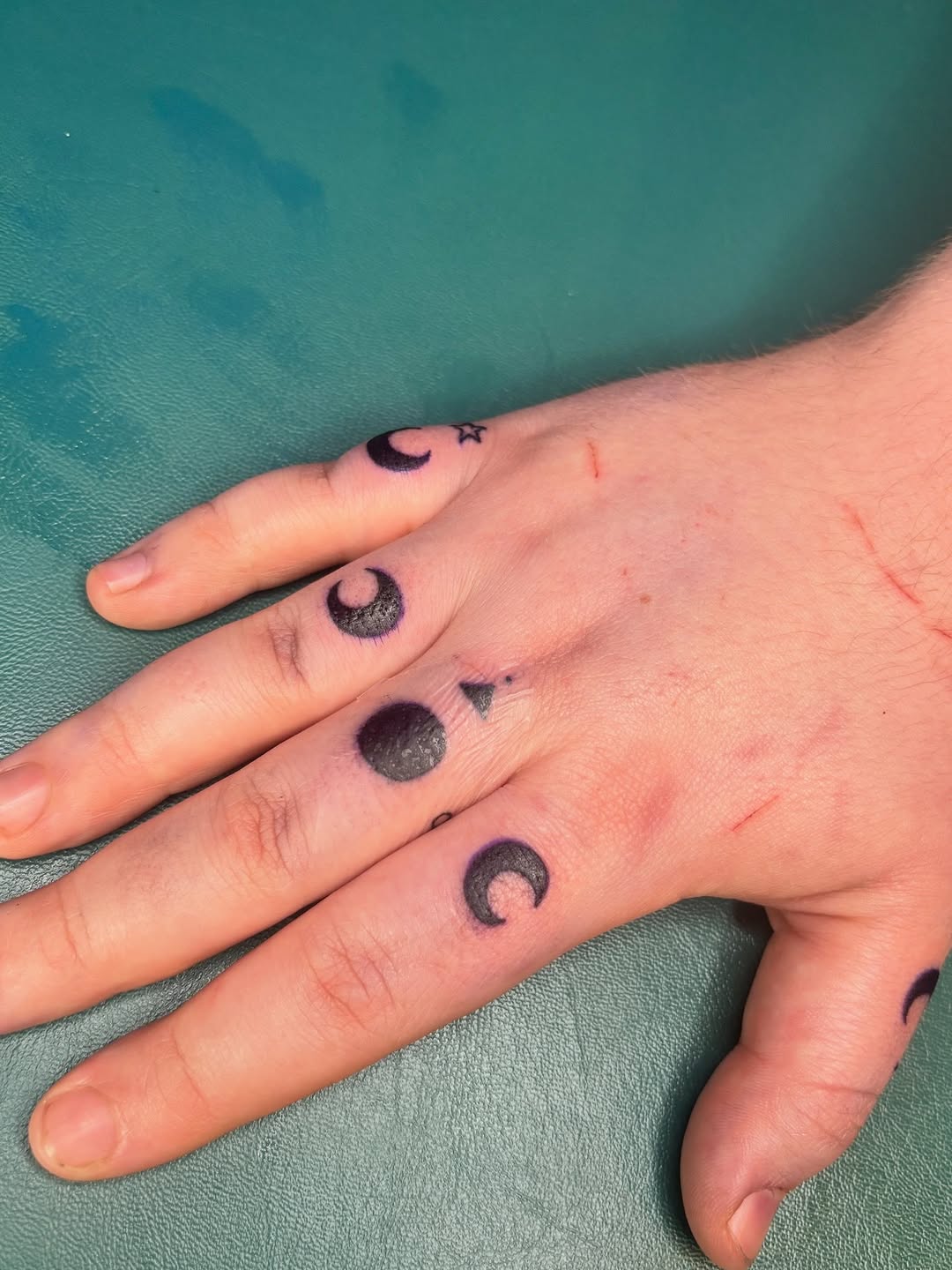 Tattoo by @sterstraal β fine_line, black_and_grey