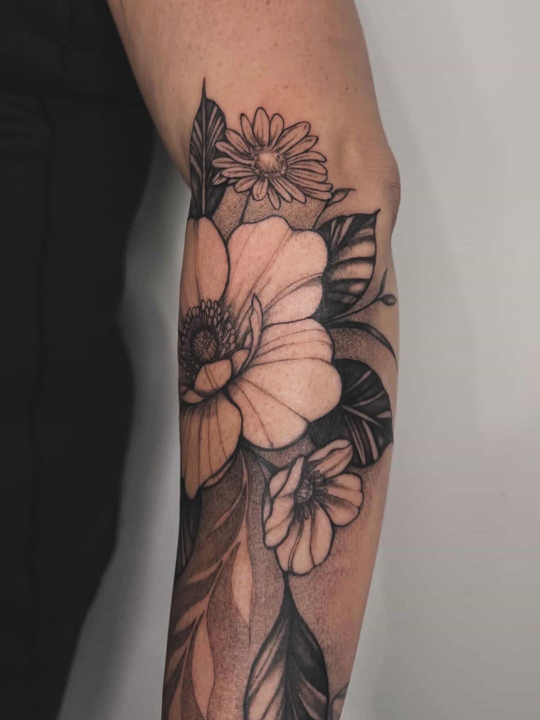 Tattoo by @rainingtattoos — black_and_grey, dotwork
